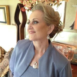 Meet your Posher, Leatha